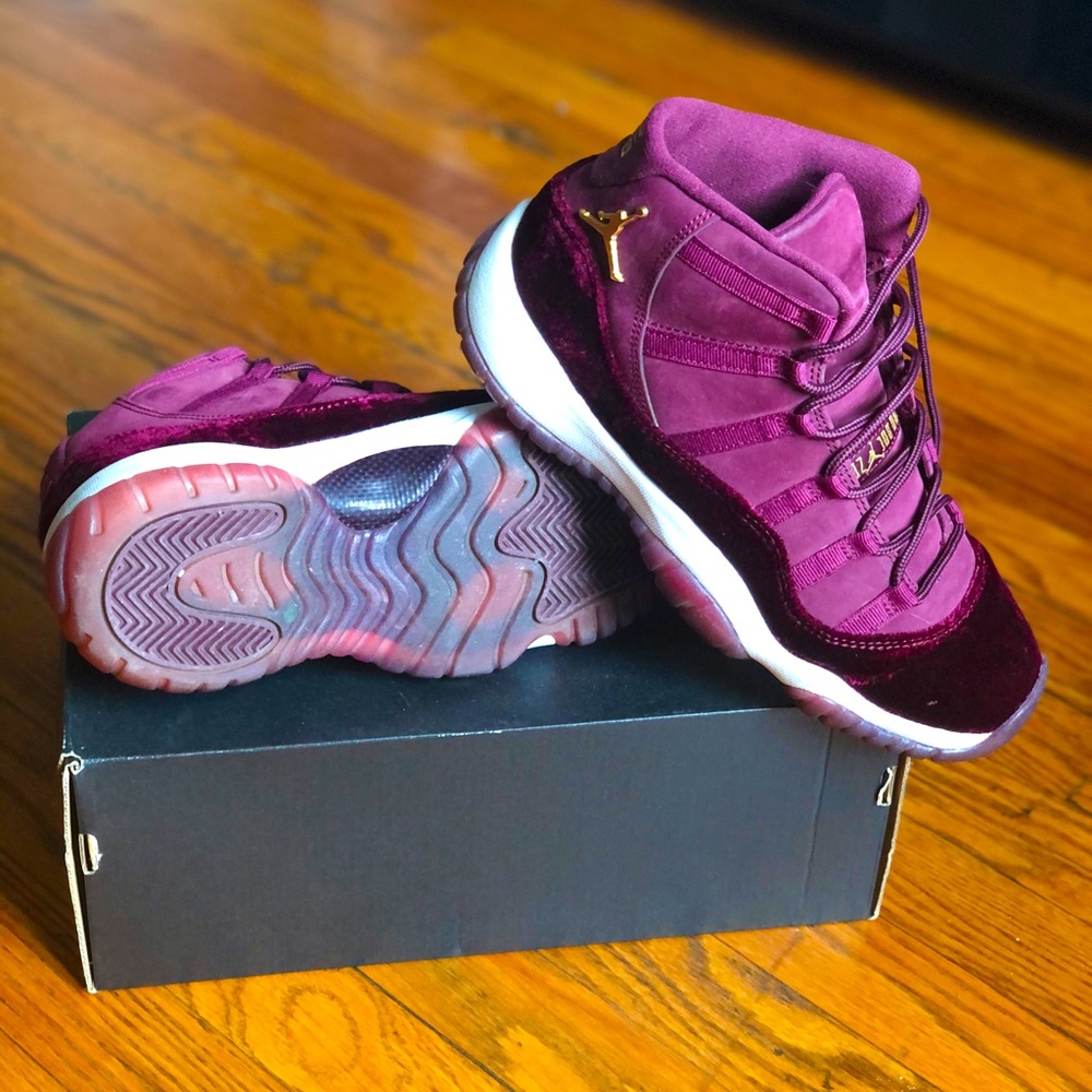 Jordan 11's red Velvet